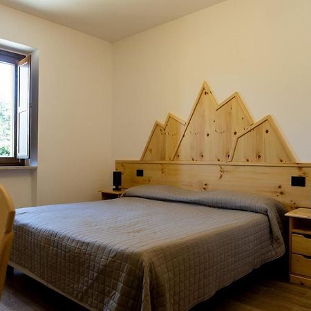 La Villetta Food & Drink Rooms For Rent - No Reception - LʼAquila Zewnętrze zdjęcie