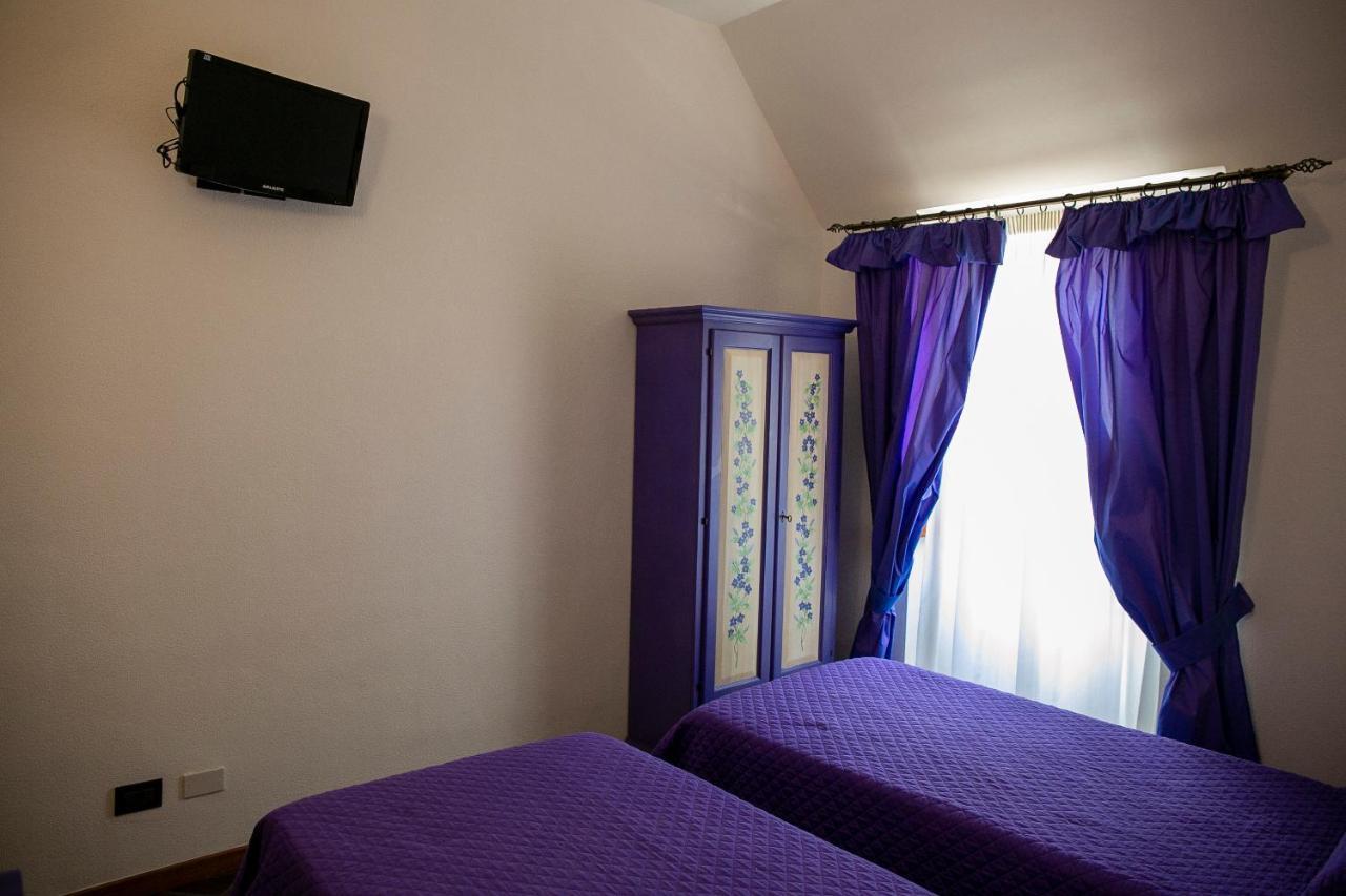 La Villetta Food & Drink Rooms For Rent - No Reception - LʼAquila Zewnętrze zdjęcie