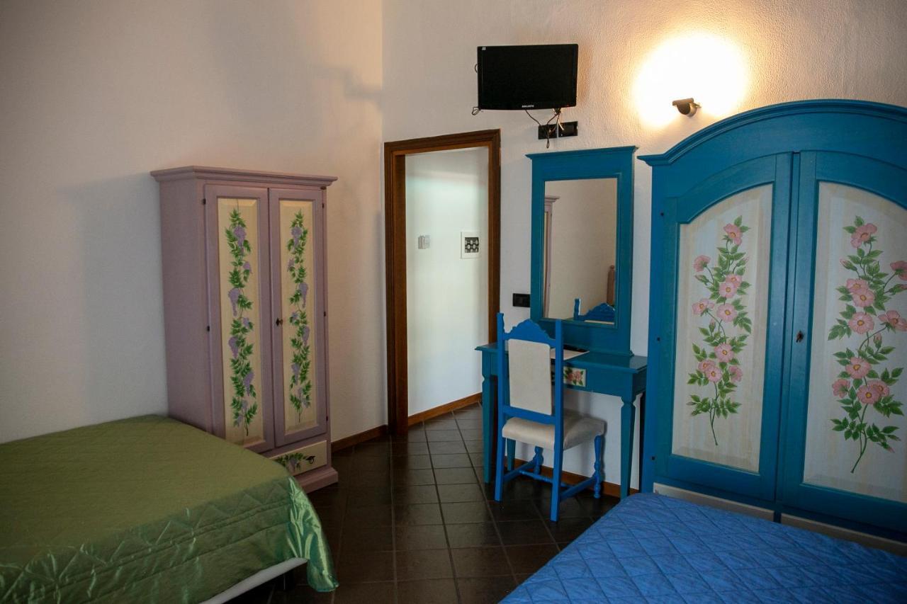 La Villetta Food & Drink Rooms For Rent - No Reception - LʼAquila Zewnętrze zdjęcie