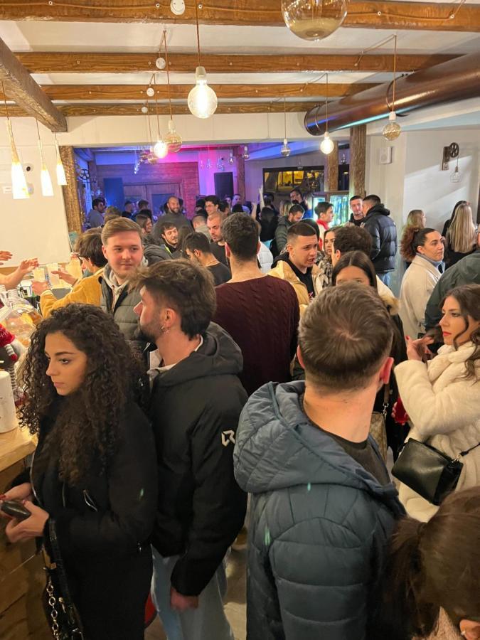 La Villetta Food & Drink Rooms For Rent - No Reception - LʼAquila Zewnętrze zdjęcie
