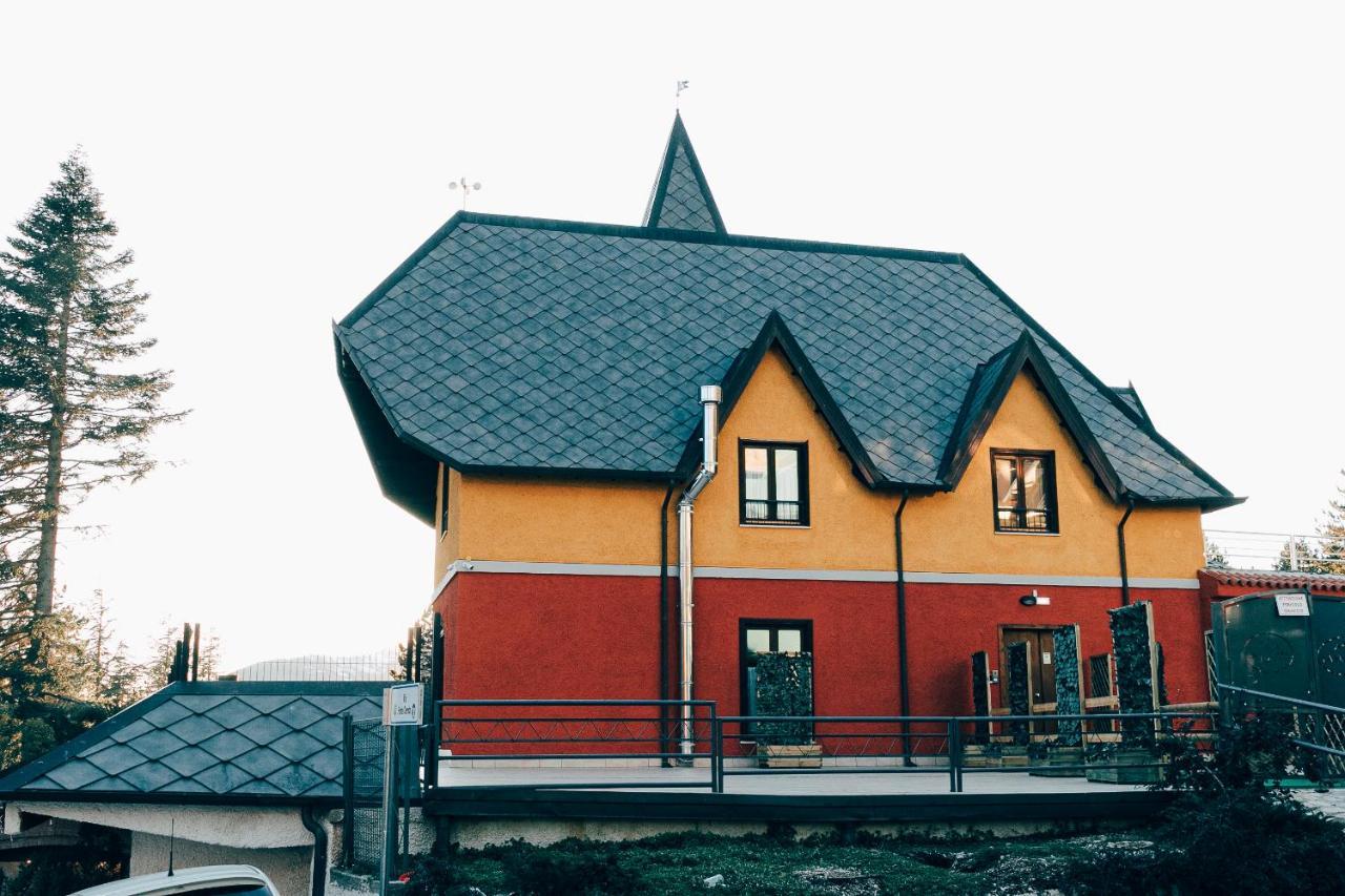 La Villetta Food & Drink Rooms For Rent - No Reception - LʼAquila Zewnętrze zdjęcie