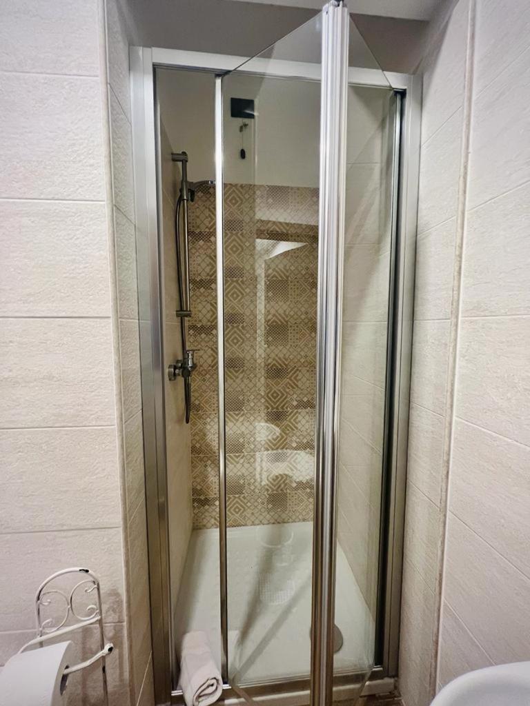 La Villetta Food & Drink Rooms For Rent - No Reception - LʼAquila Zewnętrze zdjęcie