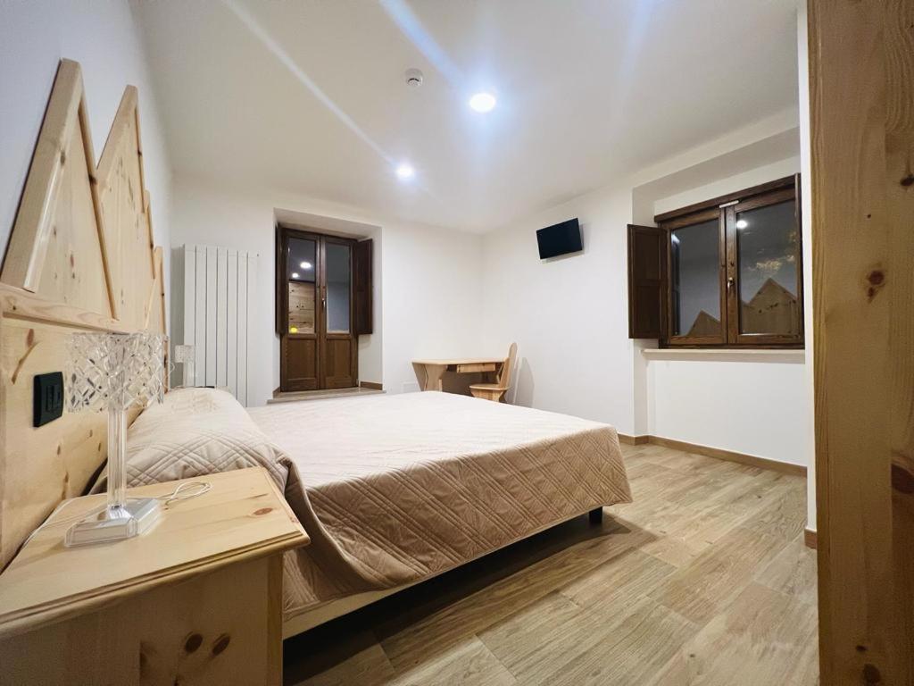 La Villetta Food & Drink Rooms For Rent - No Reception - LʼAquila Zewnętrze zdjęcie